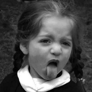 Meet your Posher, Dana